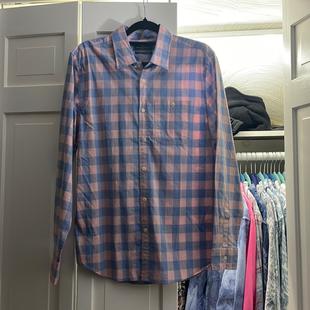 Vineyard Vines shirt